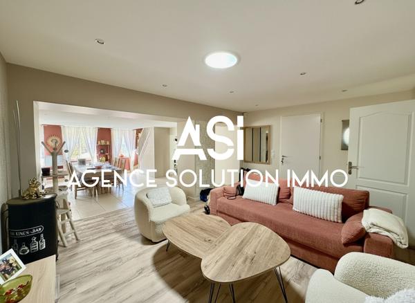 Charmante maison de ville 5 pièce(s) 125m² - Avec jardin à Commer