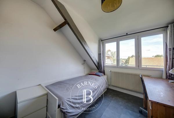 Viroflay, Maison 5 Chambres -  191 m² à vendre