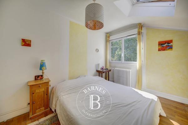 Viroflay, Maison 5 Chambres -  191 m² à vendre