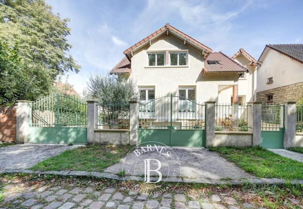 Viroflay, Maison 5 Chambres -  191 m² à vendre