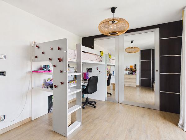 Maison familiale de 140m2 sur 1100 m2 de terrain