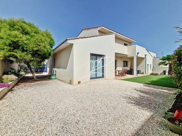 Villa T5 4 chambres 149 m², 4 faces, garage