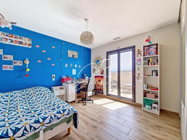 Villa T5 4 chambres 149 m², 4 faces, garage