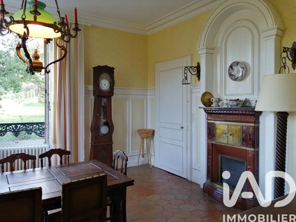 Maison à vendre 12 pièces 420 m² Montreuil-le-Chétif