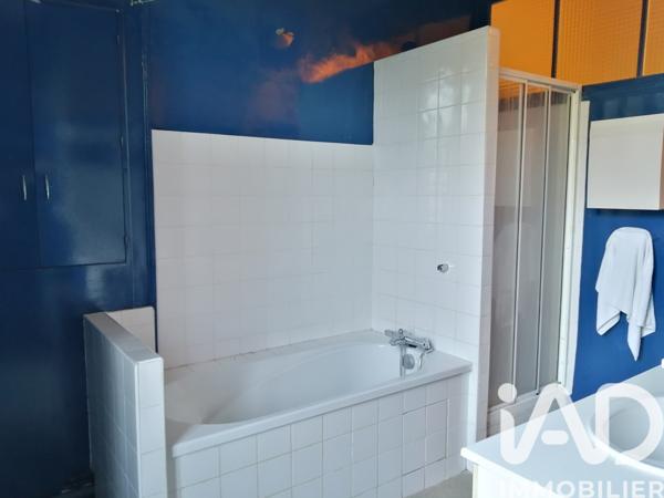 Maison à vendre 12 pièces 420 m² Montreuil-le-Chétif