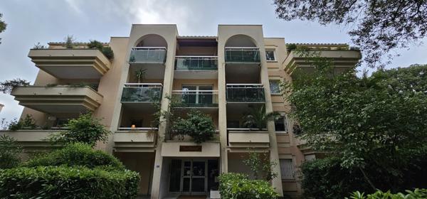 Montpellier (34000) Montpellier-Studio meublé 30M² avec terrasse dans résidence sécurisée avec piscine