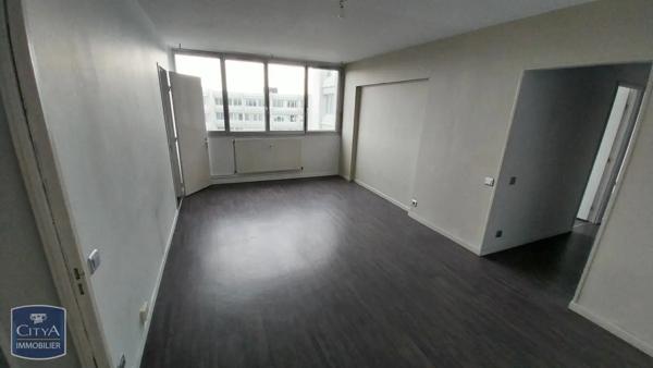 Appartement à louer 3 pièces 63.23m² Lille (59000)