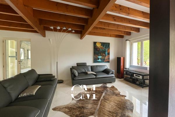 Maison Montpon Menesterol 7 pièces 339 m2 sur une parcelle de 6400 m² piscine