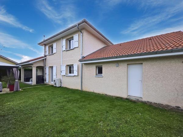 Maison 4 chambres, garage, piscine, jardin