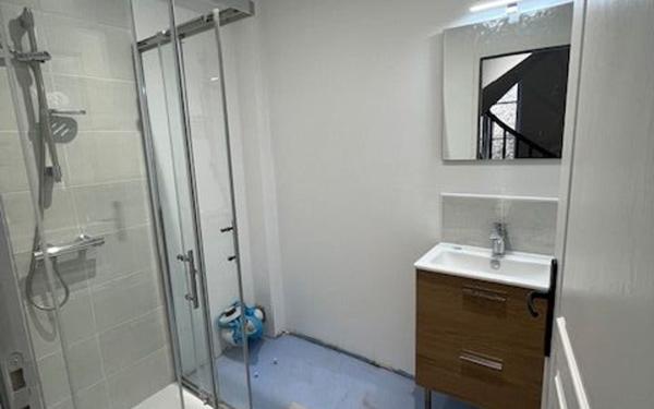 Maison à louer    5 pièces •  Écouché