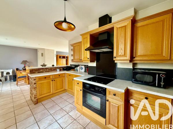 Maison à vendre 5 pièces 94 m² La Ville-du-Bois