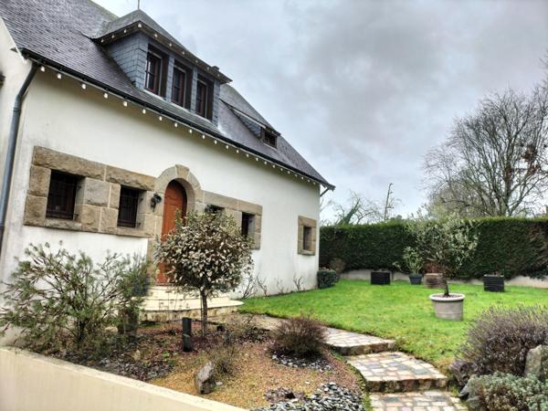 Maison 7 pièce(s) 4 chambre(s) 195 m²