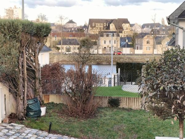 Maison 7 pièce(s) 4 chambre(s) 195 m²