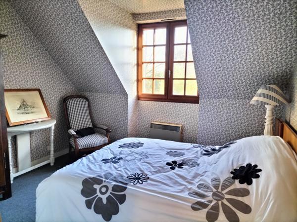 Maison 7 pièce(s) 4 chambre(s) 195 m²