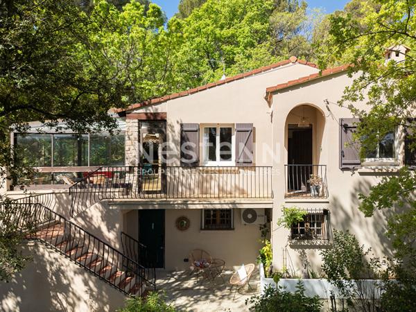 Maison Bouc Bel Air 7 pièce(s) 170 m2 environ, 4 chambres, un appartement indépendant, garage, vue dégagée, 1586m² de terrain