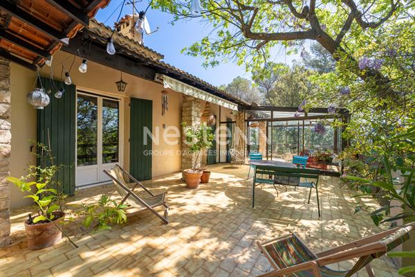 Maison Bouc Bel Air 7 pièce(s) 170 m2 environ, 4 chambres, un appartement indépendant, garage, vue dégagée, 1586m² de terrain