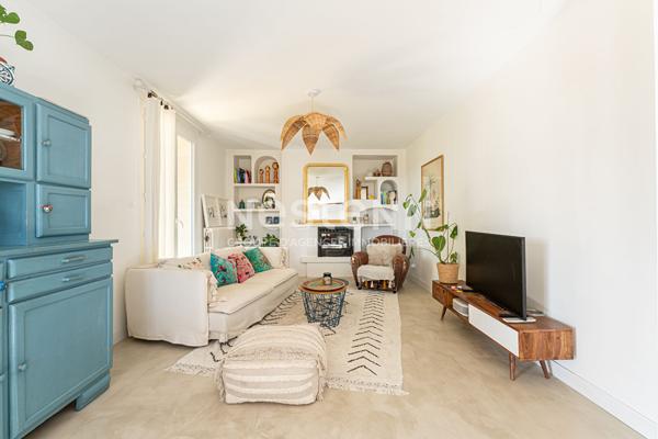 Maison Bouc Bel Air 7 pièce(s) 170 m2 environ, 4 chambres, un appartement indépendant, garage, vue dégagée, 1586m² de terrain