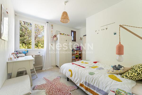 Maison Bouc Bel Air 7 pièce(s) 170 m2 environ, 4 chambres, un appartement indépendant, garage, vue dégagée, 1586m² de terrain