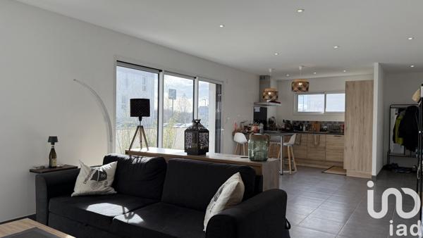 Maison 4 pièces de 93 m² à Séné (56860)