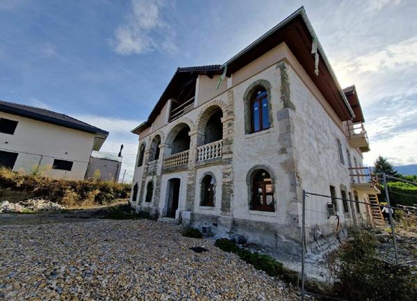 Appartement à vendre    4 pièces • 83,90 m2 Alby-sur-Chéran