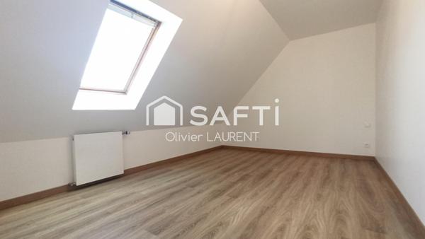 Maison récente proche des commerces.