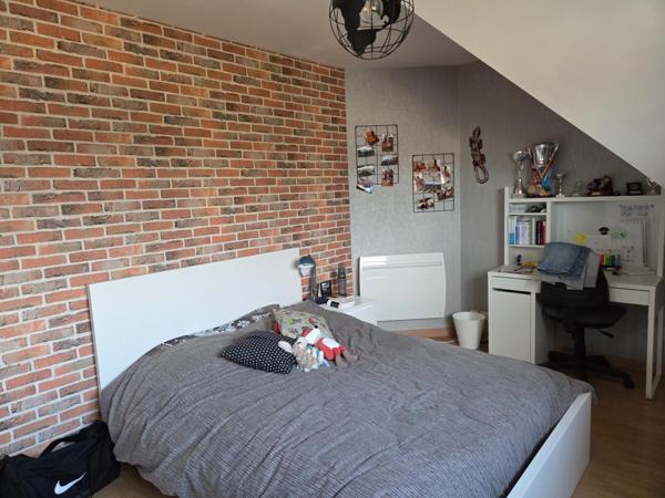 Maison spacieuse et lumineuse, 4 chambres + bureau