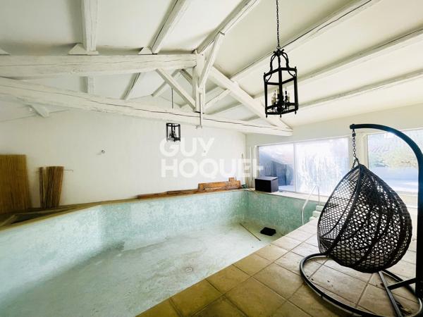 LOFT ATYPIQUE D’EXCEPTION (3/4 chambres) AVEC PISCINE 191 m2 – CŒUR DE MAUGUIO