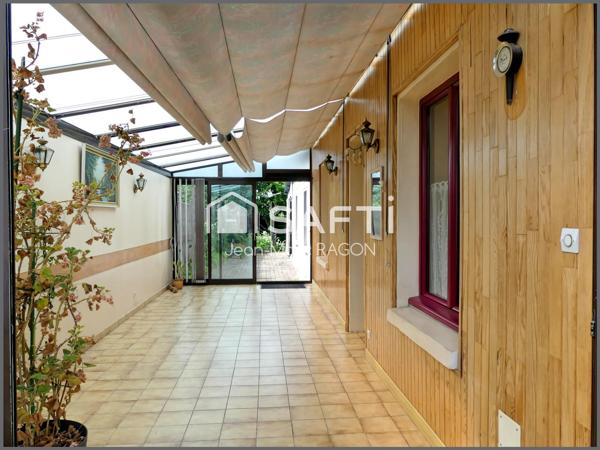 À Vitré, maison à moderniser avec jardin arboré
