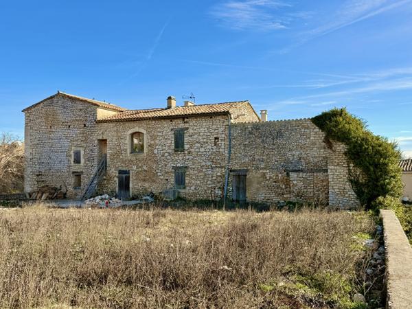 Chateau rénové avec 2 appartements