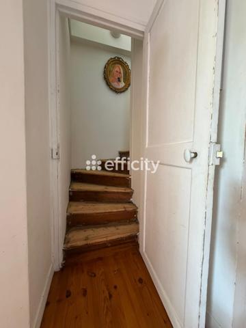 Maison 6 pièces - 130 m² Exclusivité efficity