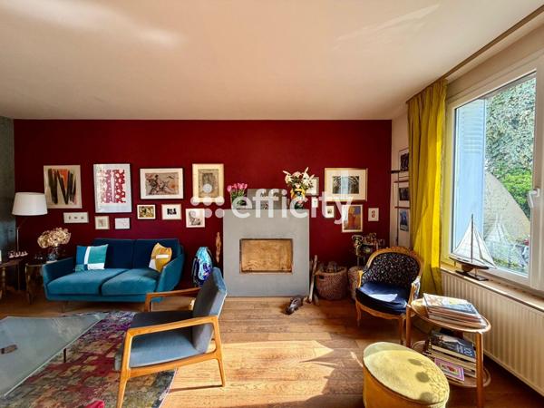 Maison 6 pièces - 130 m² Exclusivité efficity