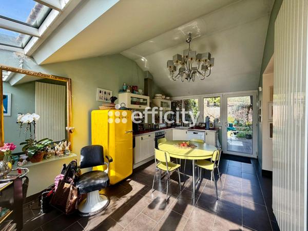 Maison 6 pièces - 130 m² Exclusivité efficity