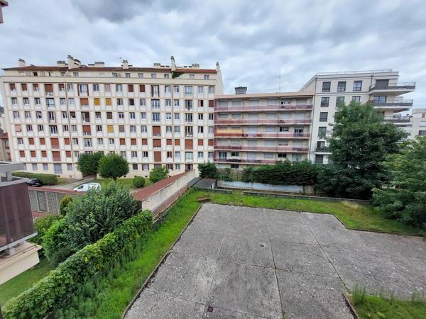 Appartement + cave et parking