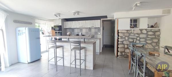 Vente appartement Saint Georges De Didonne : 396 000 € - AJP Immobilier Pons