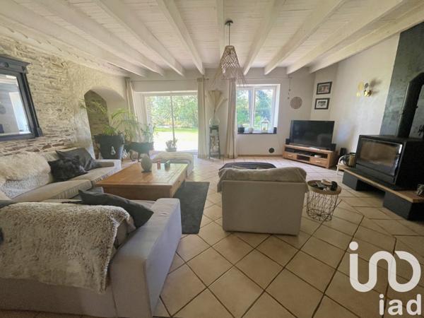 Maison à vendre 6 pièces 235 m² Héric