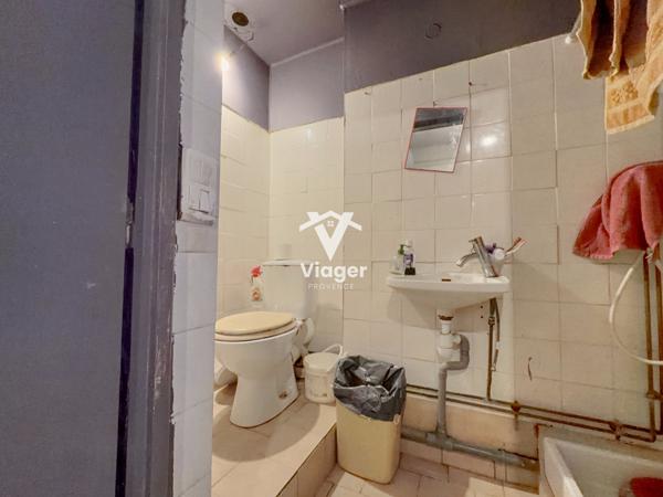 Châteauneuf-les-Martigues (13220) VIAGER LIBRE LOUÉ - IMMEUBLE MIXTE - Châteauneuf-les-Martigues
