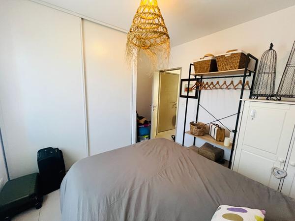 Meyrargues - T2 meublé avec jardin, climatisation et stationnement