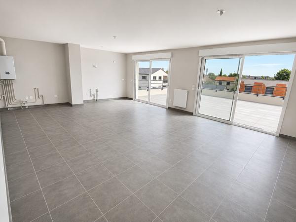 T4 IMMEUBLE NEUF AUBIERE -TERRASSE 48M2 - GARAGE -VUE DEGAGEE