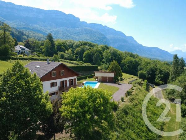 Maison à vendre  10 pièces - 551,23 m 2   PUGNY CHATENOD  - 73