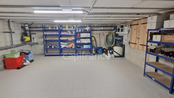 Maison avec piscine et appartement indépendant – usage mixte possible – Farges (01550)