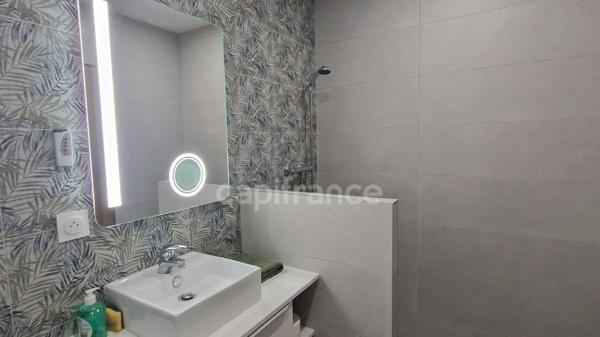 Maison avec piscine et appartement indépendant – usage mixte possible – Farges (01550)