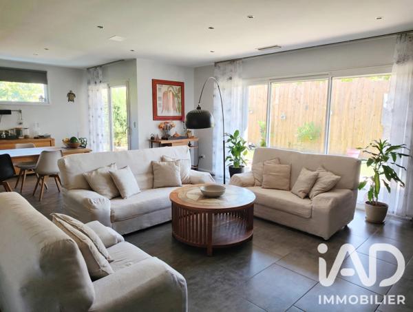 Maison à vendre 4 pièces 158 m² Saint-Vincent-de-Tyrosse