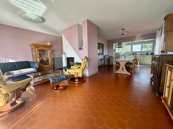 Maison LAGORD 9 pièces 180m2, Lagord 17140