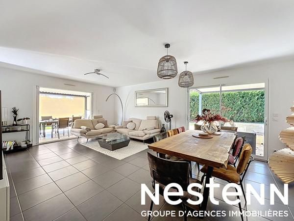 A VENDRE : Magnifique Maison Contemporaine -  71570 LA CHAPELLE DE GUINCHAY