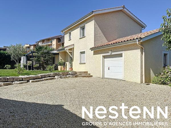 A VENDRE : Magnifique Maison Contemporaine -  71570 LA CHAPELLE DE GUINCHAY