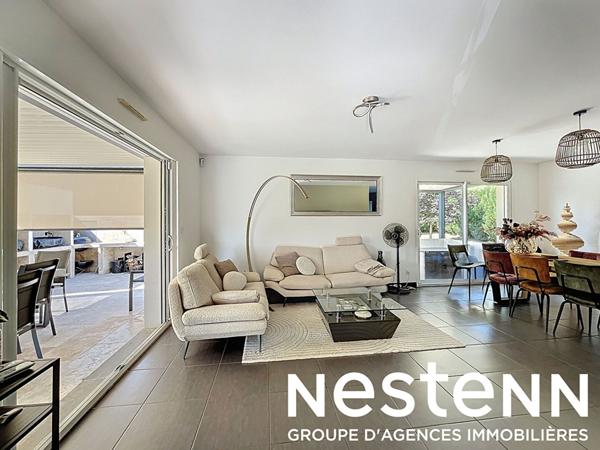 A VENDRE : Magnifique Maison Contemporaine -  71570 LA CHAPELLE DE GUINCHAY