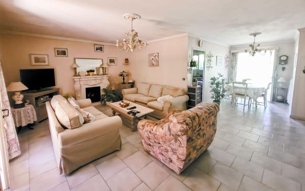 Maison à vendre    4 pièces •  Marignane