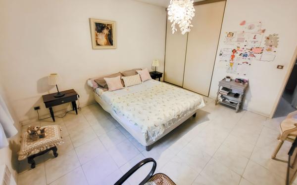 Maison à vendre    4 pièces •  Marignane