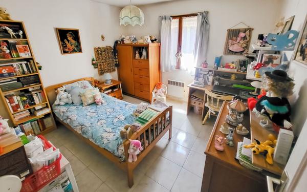 Maison à vendre    4 pièces •  Marignane