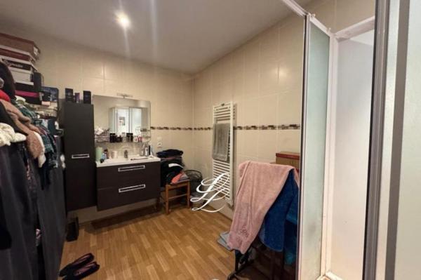 Vente - Immeuble 7 pièces 145 m 2 CERANS FOULLETOURTE (72330)